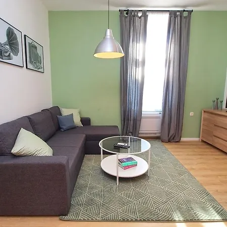 Park 1472 Pula